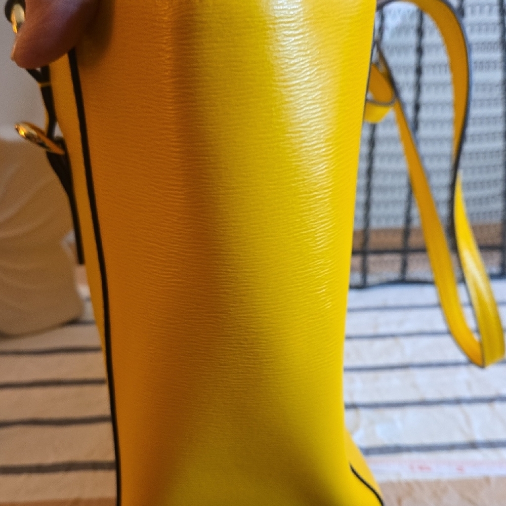 Lauren Ralph Lauren Vibrant Yellow Shoulder Bag - Picture 7 of 16